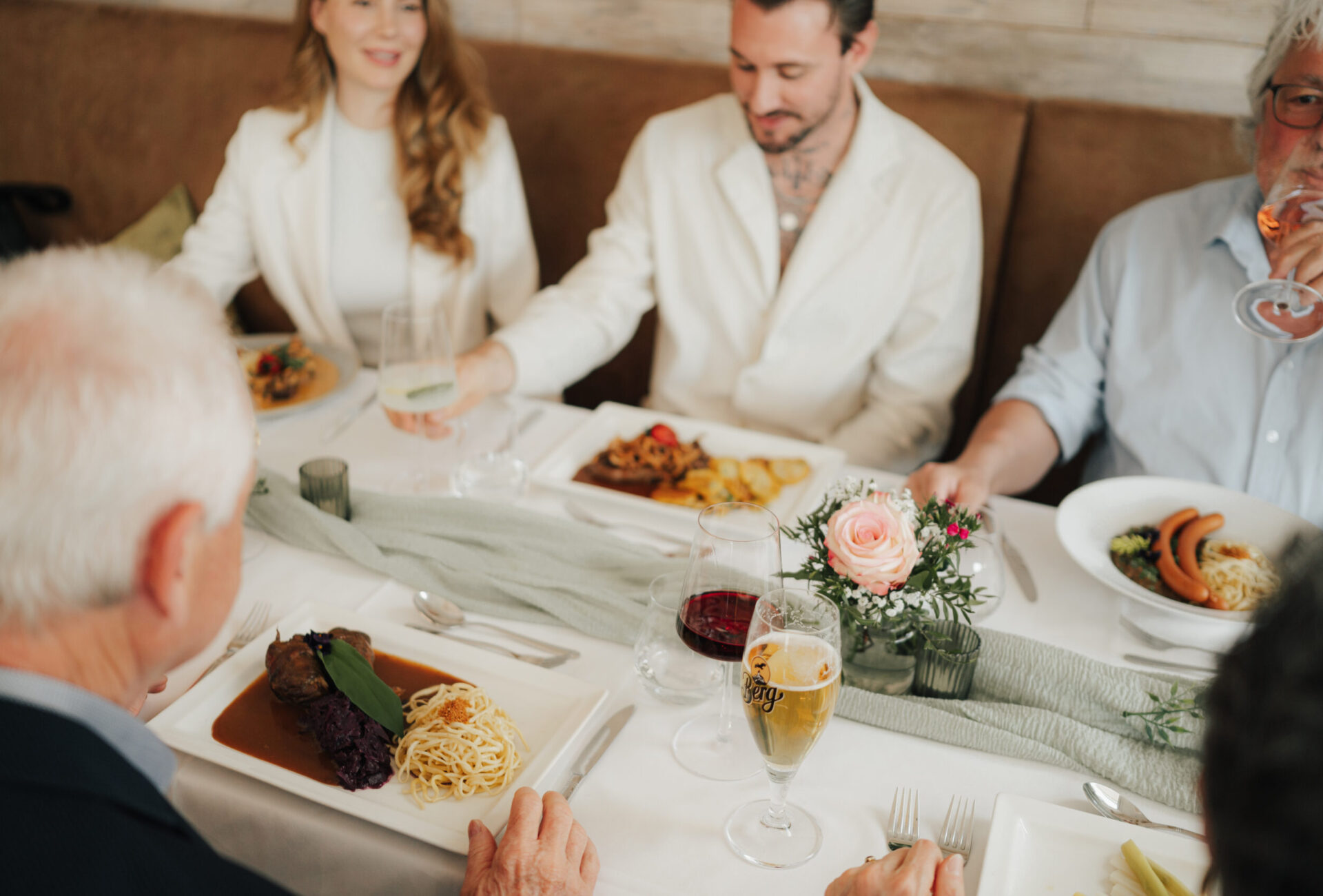 WILLKOMMEN HOTEL ZUR ROSE