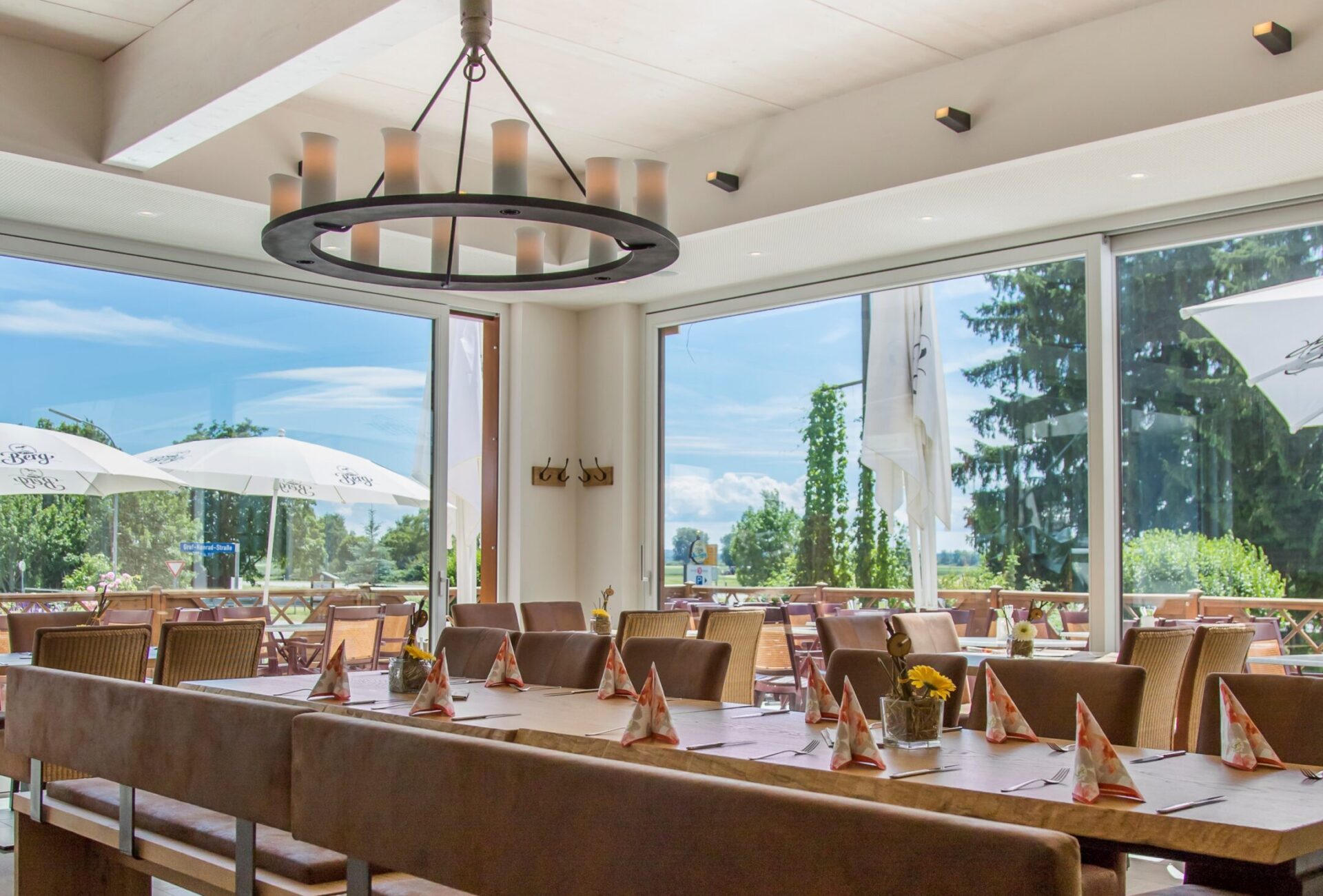 WILLKOMMEN HOTEL ZUR ROSE